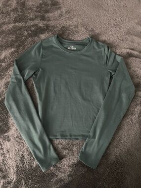 Hollister Women's Crew Neck Long Sleeve Top - Olive Green